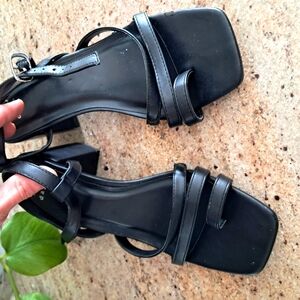 Elegant Black Women's Sandals